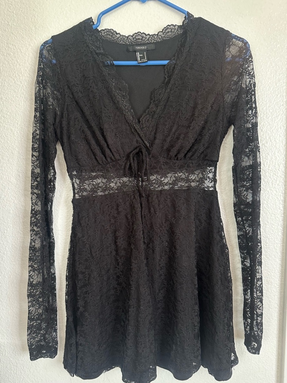 Forever 21 Black Lace Long-Sleeve V-Neck Dress
